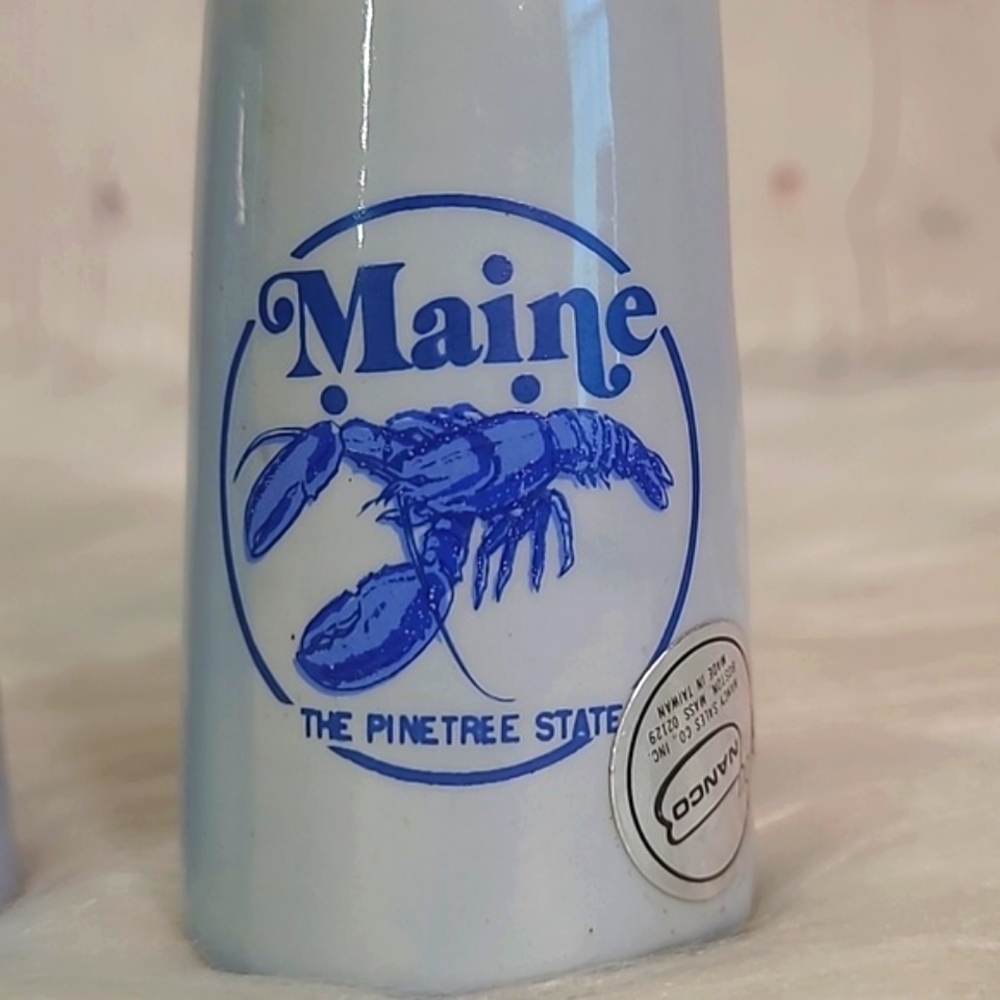 Vintage Nanco Maine Blue Lobster Salt & Pepper Shakers Porcelain Pinetree State - Picture 5 of 16
